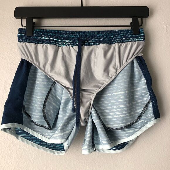 Under Armour blue elastic waist drawstring athletic shorts Womens size XS - Picture 8 of 9